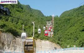 贵州遵义万佛洞风景区旅游索道缆车